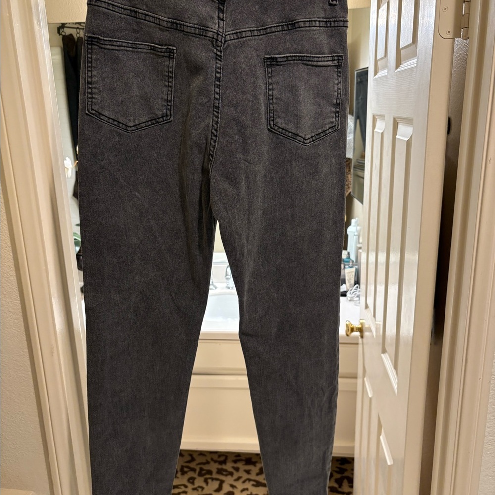 Women's Gray Jeans
